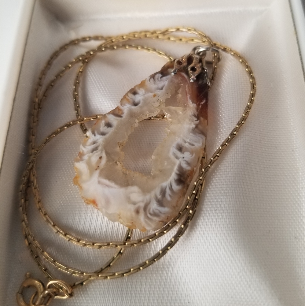 Vintage Quartz Slice Gold Chain Necklace